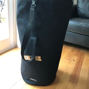 NOBULL Duffle bag, army style, black, canvas, limited edition, brand new